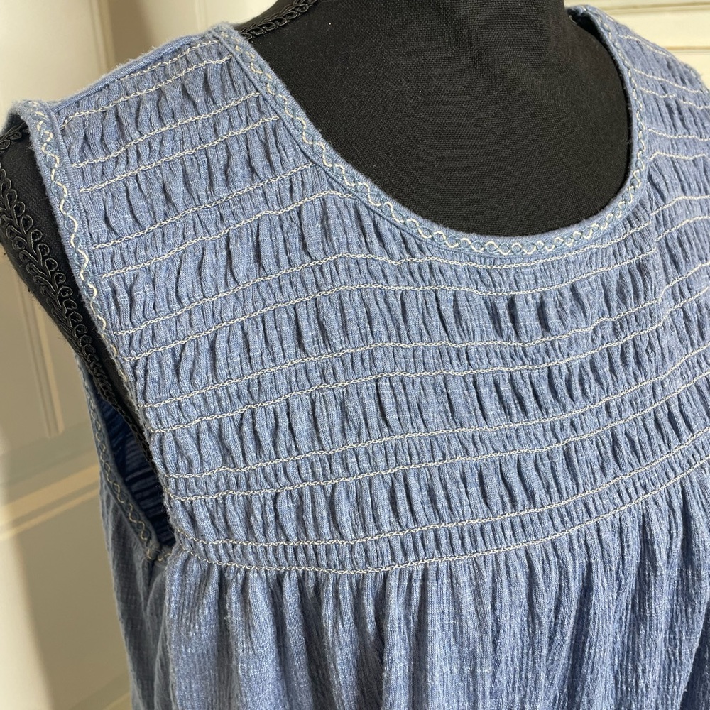Max Studio Blue Smocked Sleeveless Top - Picture 2 of 7